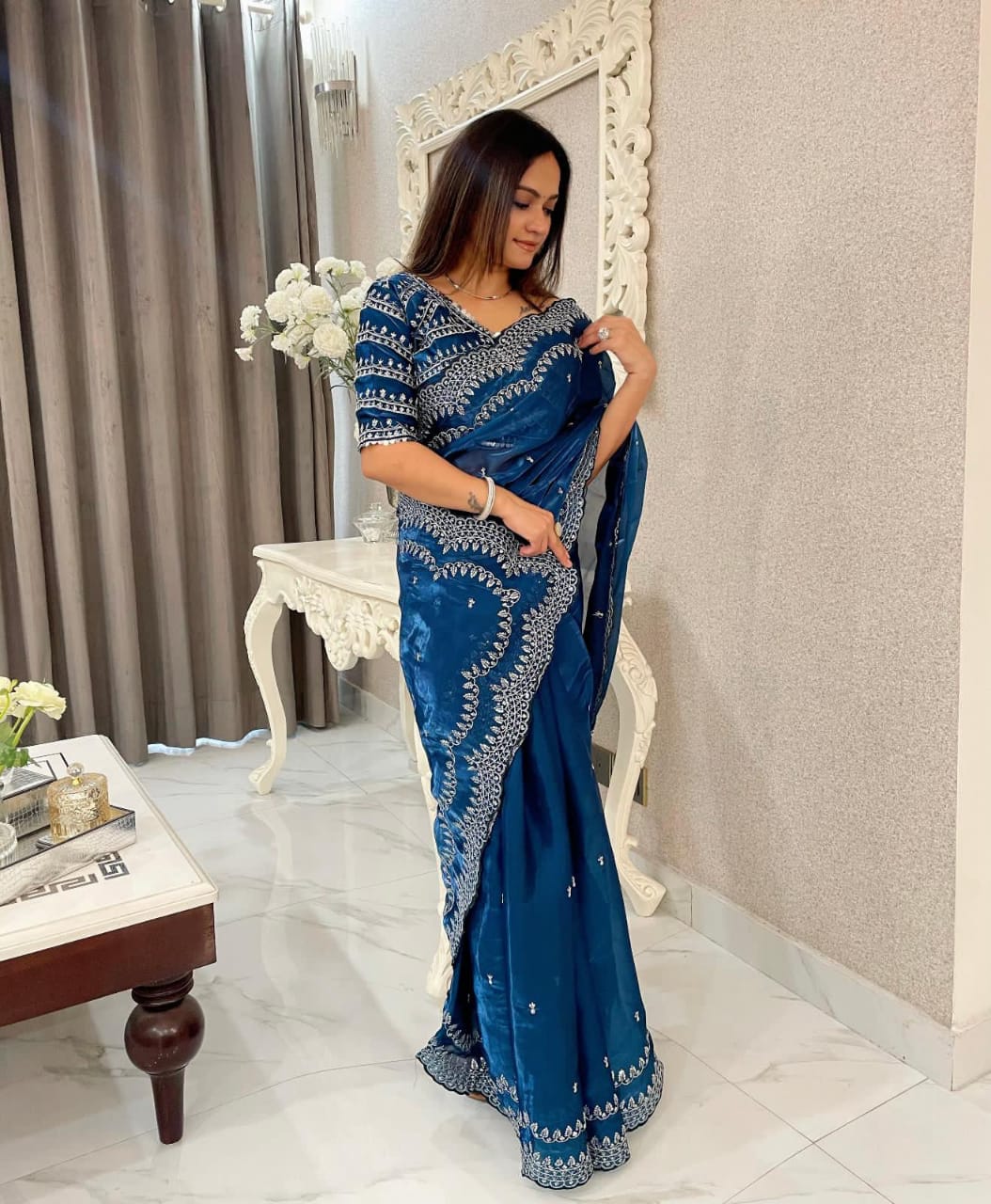 Jimmy choo fabric  with Dual colour - Image 2